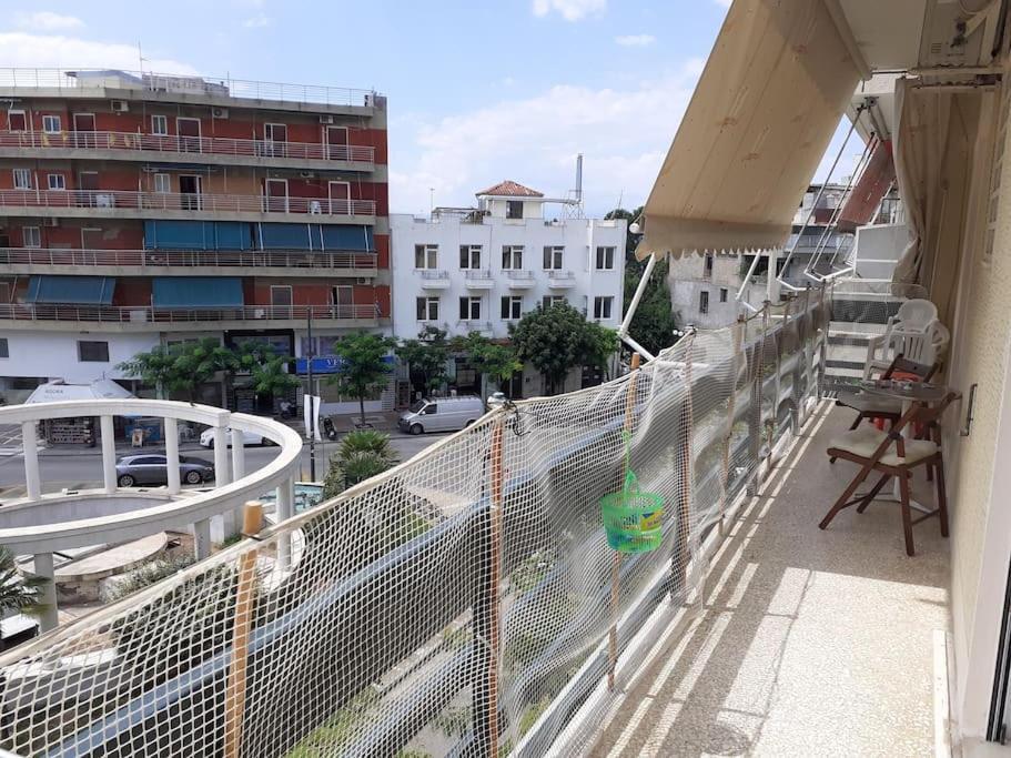 Μοντέρνο Διαμέρισμα - Stylish Appartment Loutraki Exterior foto